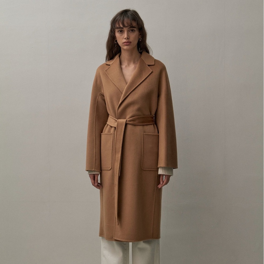 The Curated Wool Cashmere Classic Coat in Camel